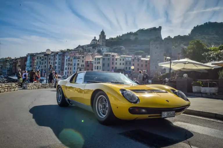 Super Veloce, 55 años de la filosofía más radical de Lamborghini: del Miura SV al Revuelto SV híbrido de 1.065 CV