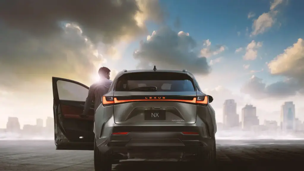 Lexus renueva a fondo el NX: hasta 307 CV, más de 100 km de autonomía eléctrica en el 450h+... 24 Motor16 LEXUS NX 2027 16 Motor16