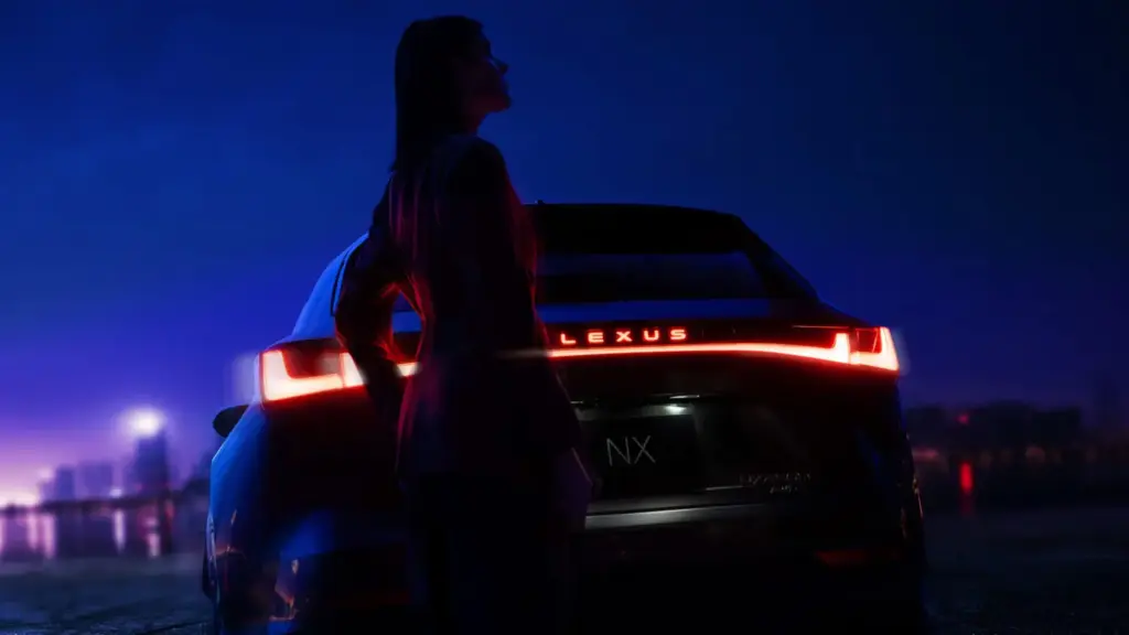 Lexus renueva a fondo el NX: hasta 307 CV, más de 100 km de autonomía eléctrica en el 450h+... 27 Motor16 LEXUS NX 2027 19 Motor16