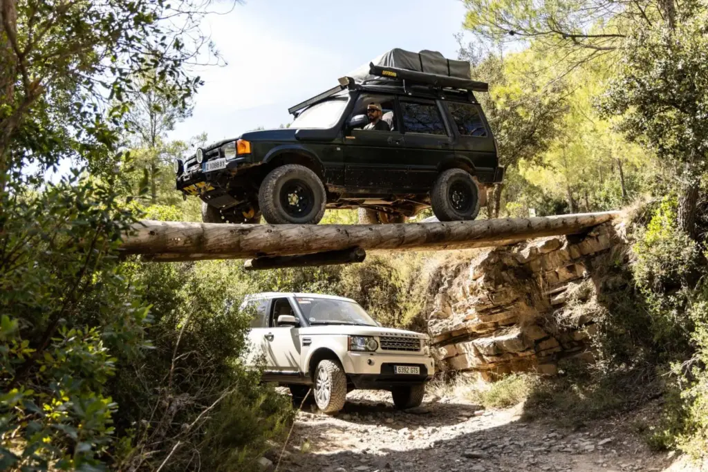 Land Party 2026: Más de 600 Land Rover se dieron cita en Les Comes 13 Motor16 Land Party 2026 108 Motor16