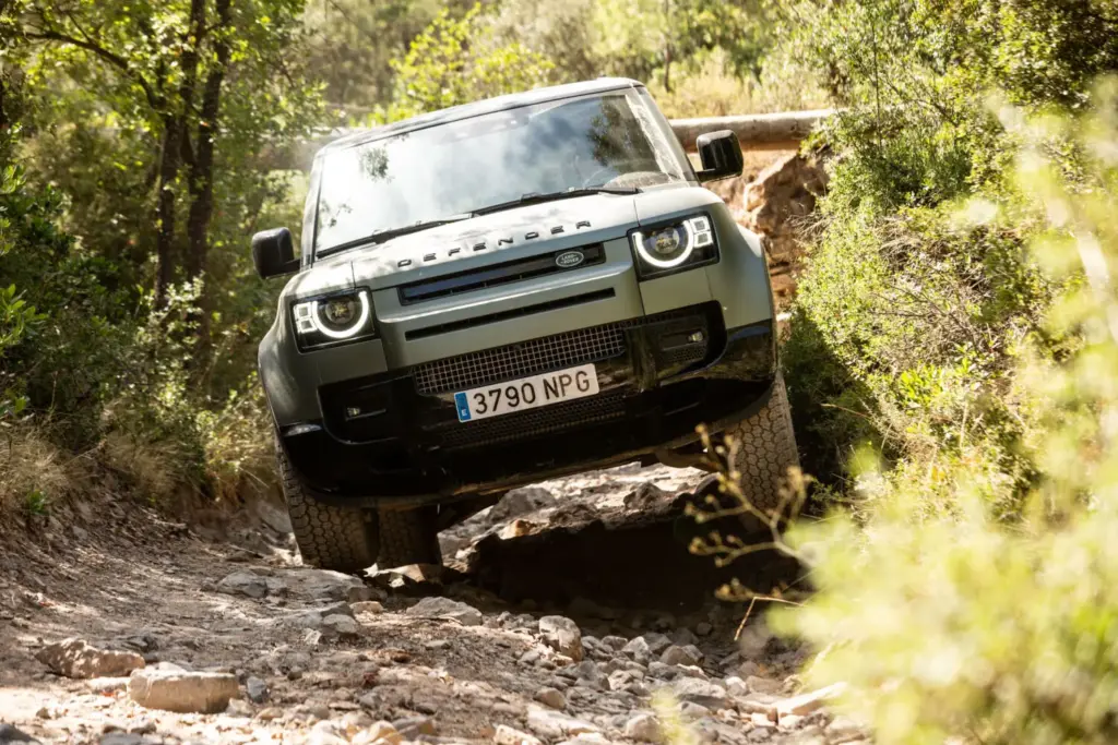 Land Party 2026: Más de 600 Land Rover se dieron cita en Les Comes 26 Motor16 Land Party 2026 90 Motor16