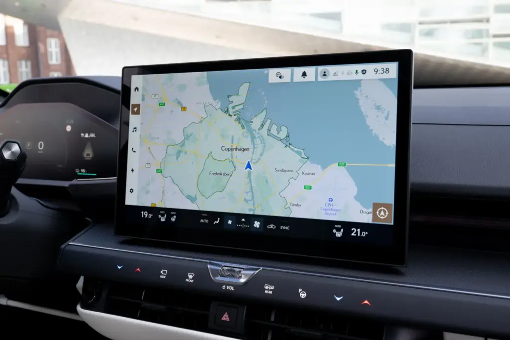 Al volante del nuevo Lexus ES 2027: El representante de todo un legado 48 Motor16 Lexus ES 2027 45 Motor16