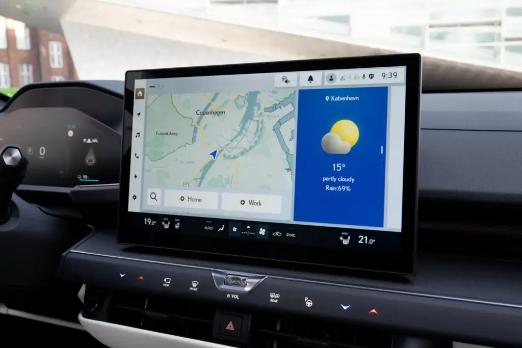 Al volante del nuevo Lexus ES 2027: El representante de todo un legado 49 Motor16 Lexus ES 2027 46 Motor16