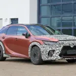 Fotos espía del Lexus RX Morizo RR: el SUV que cambia las reglas del juego