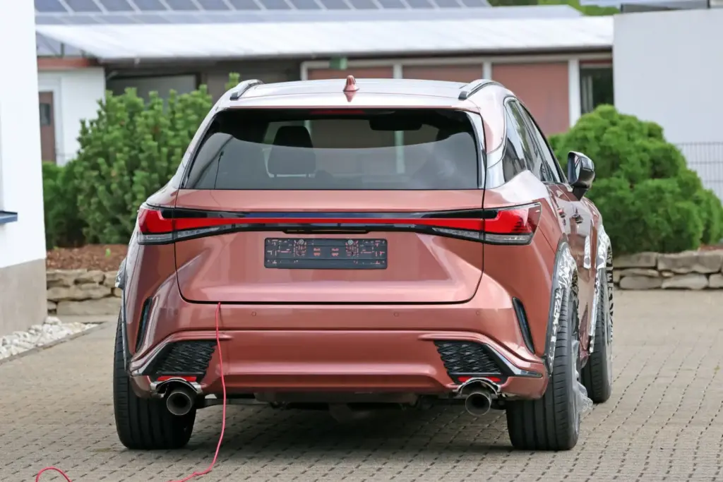 Fotos espía del Lexus RX Morizo RR: el SUV que cambia las reglas del juego 24 Motor16 Lexus RX Morizo RR espia 20 Motor16