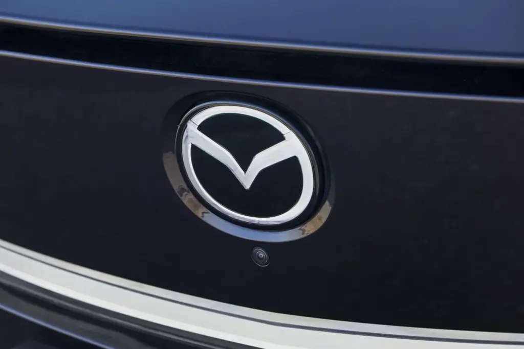 Primera prueba del Mazda CX-6e: SUV eléctrico de excelente dinámica 37 Motor16 MAZDA CX 6e detale exterior 32 Motor16