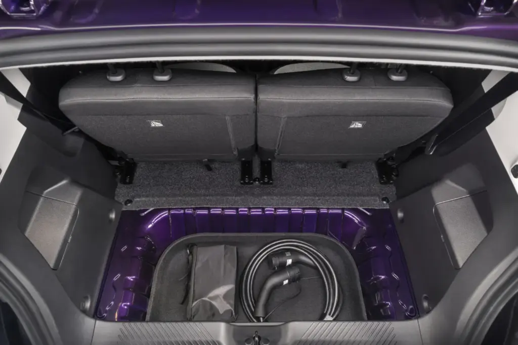 Nissan presenta el nuevo PIXO, su eléctrico urbano de acceso 26 Motor16 NISSAN PIXO 22 Motor16