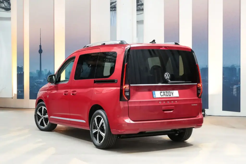 Volkswagen arranca la producción del nuevo Caddy 3 Motor16 NUEVO VOLKSWAGEN CADDY 2027 22 Motor16