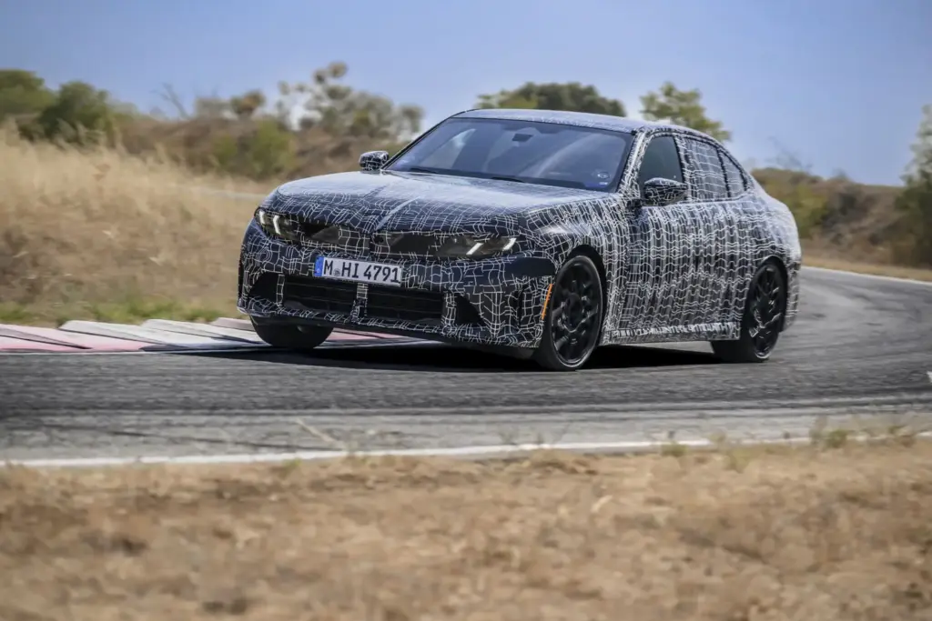 El nuevo BMW Serie 3 entra en su recta final 8 Motor16 Nuevo BMW Serie 3 camuflado 5 Motor16
