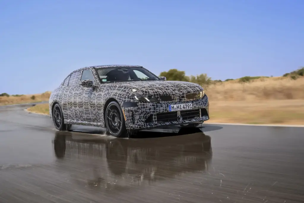 El nuevo BMW Serie 3 entra en su recta final 11 Motor16 Nuevo BMW Serie 3 camuflado 8 Motor16