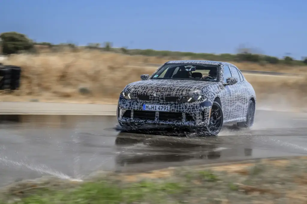 El nuevo BMW Serie 3 entra en su recta final 2 Motor16 Nuevo BMW Serie 3 camuflado 9 Motor16