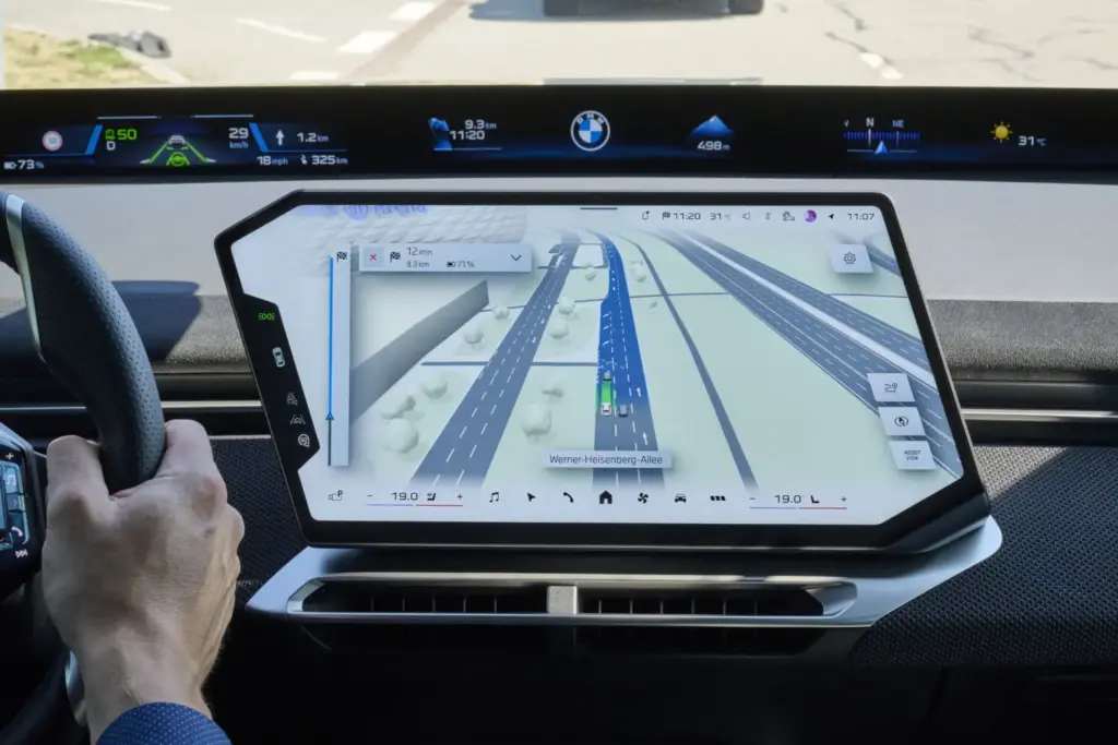 Navegación y asistencia al conductor con vista 3D: así es el nuevo navegador BMW Maps 4 Motor16 P90652798 highRes bmw maps with driver Motor16