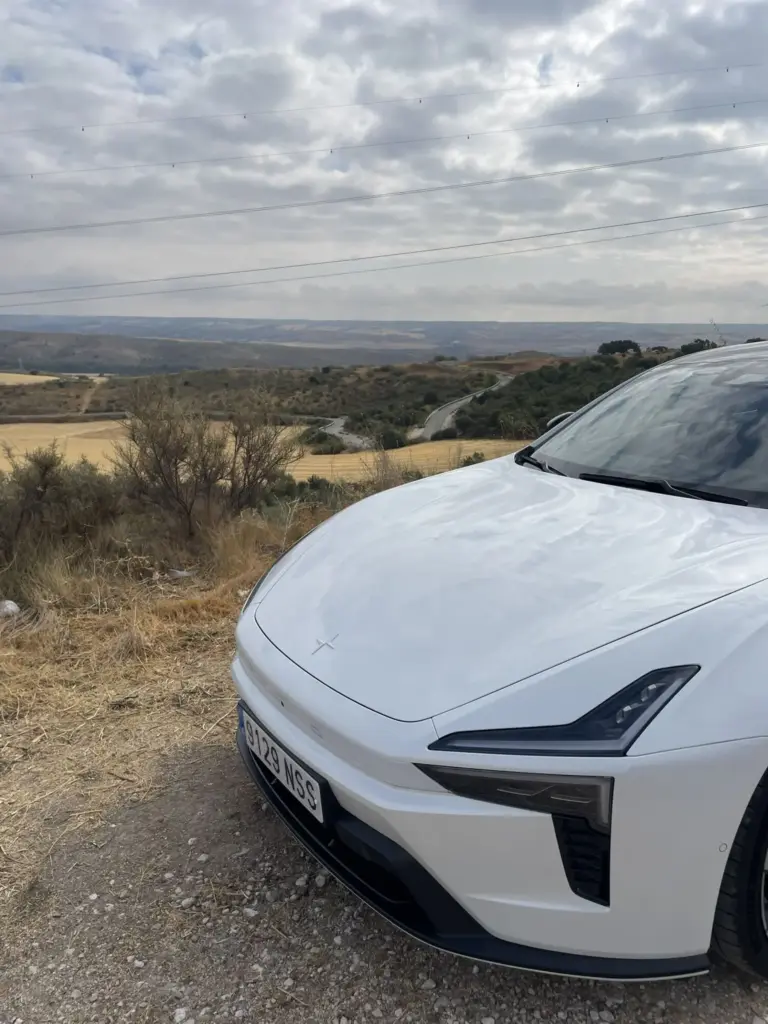 Probamos el Polestar 5: un suave vendaval del norte 11 Motor16 POLESTAR 5 TOMA DE CONTACTO 2 Motor16