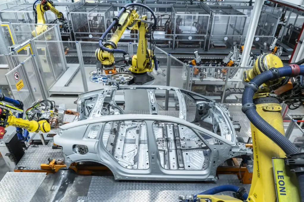 Audi inicia la producción del A2 e-tron, el coche que menos ha tardado en desarrollar en su historia 18 Motor16 PRODUCCION AUDI A2 E TRON 14 Motor16