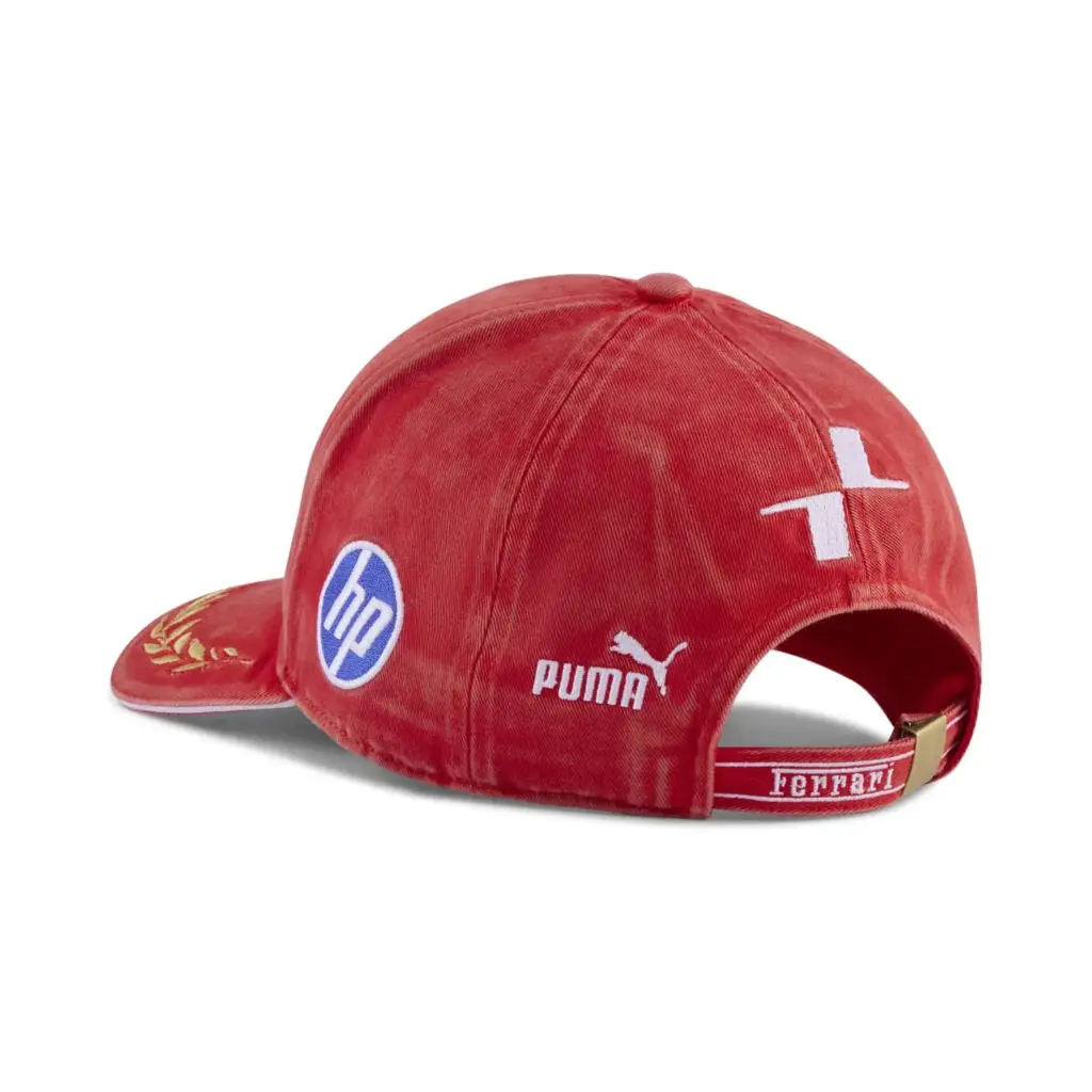 PUMA y Ferrari resucitan el rojo de 1996: la colección Monza rinde homenaje al primer año de Schumacher en la Scuderia 18 Motor16 PUMA X FERRARI COLECCION MONZA12 Motor16