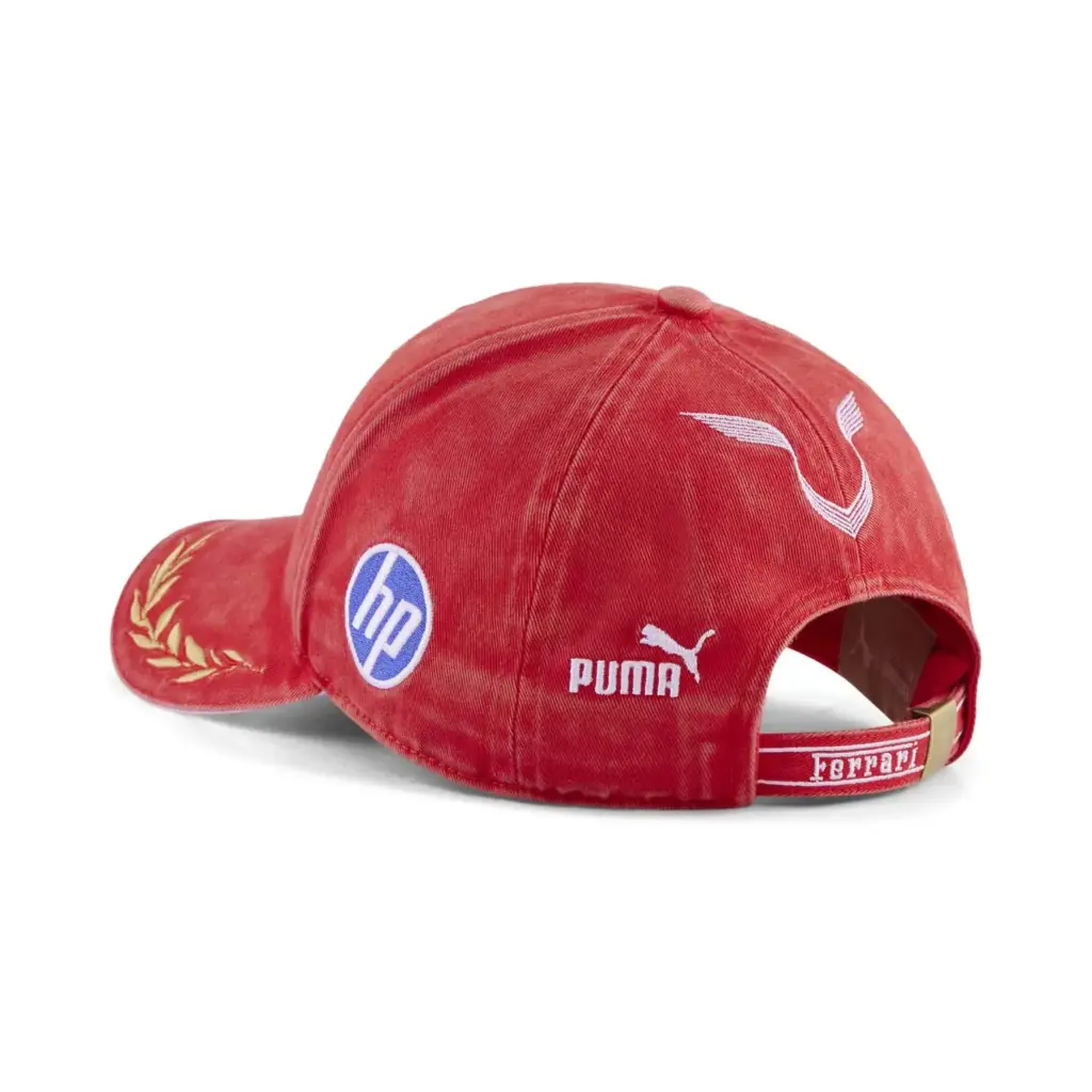 PUMA y Ferrari resucitan el rojo de 1996: la colección Monza rinde homenaje al primer año de Schumacher en la Scuderia 15 Motor16 PUMA X FERRARI COLECCION MONZA15 Motor16