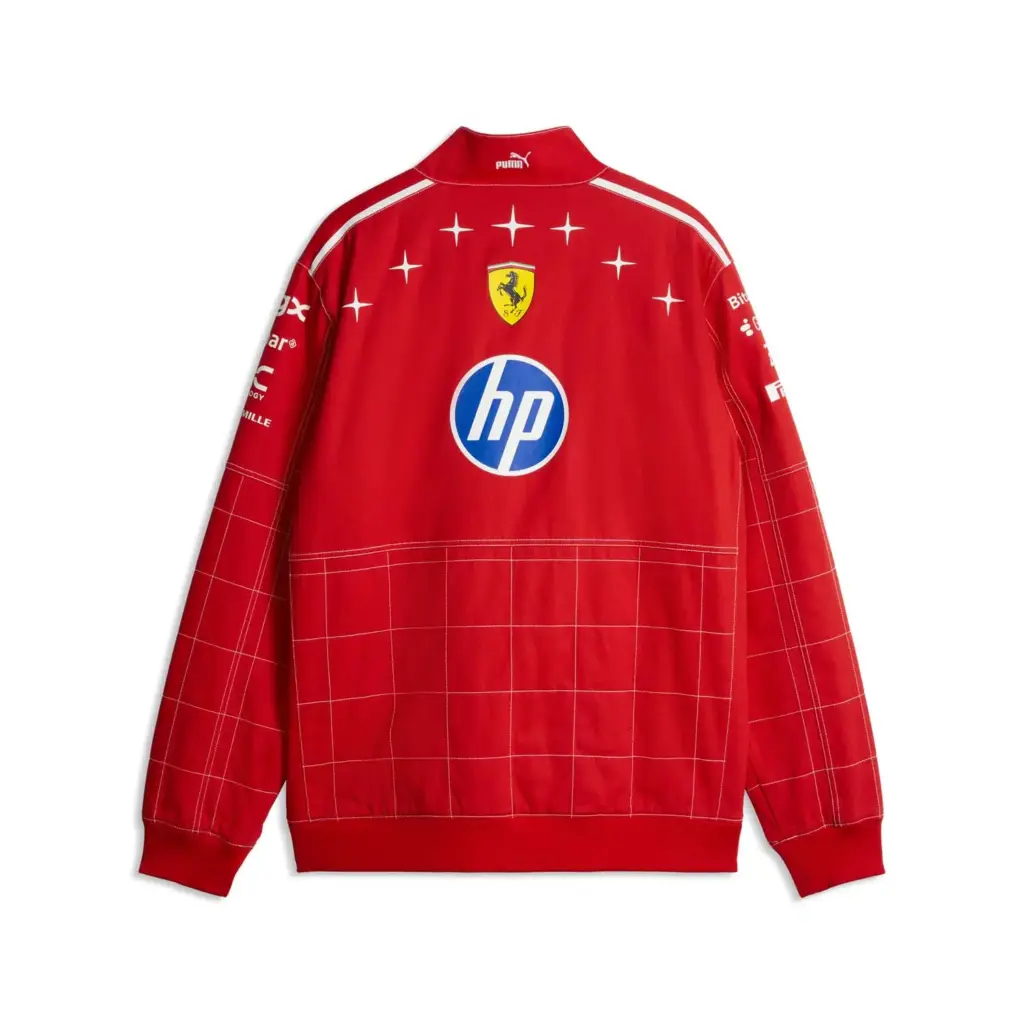 PUMA y Ferrari resucitan el rojo de 1996: la colección Monza rinde homenaje al primer año de Schumacher en la Scuderia 19 Motor16 PUMA X FERRARI COLECCION MONZA27 Motor16