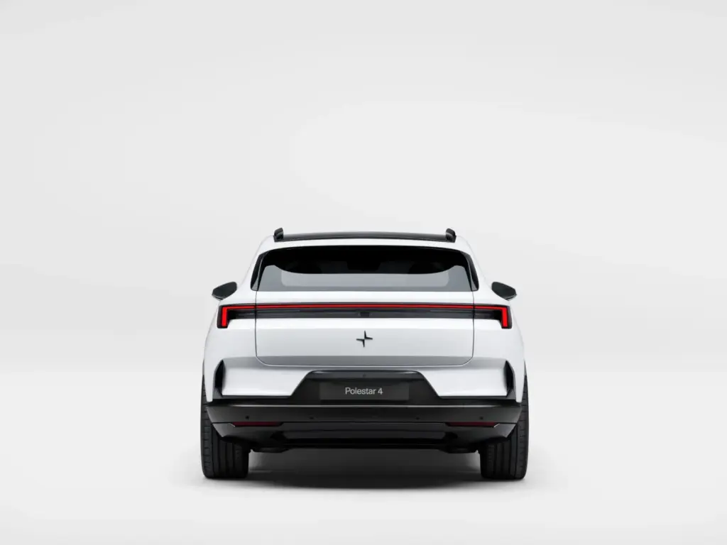 Nuevo Polestar 4 SUV: más espacio y versatilidad sin renunciar a las prestaciones 11 Motor16 Polestar 4 SUV 10 Motor16