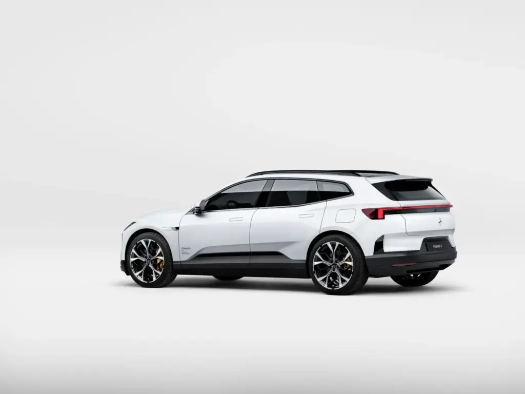 Nuevo Polestar 4 SUV: más espacio y versatilidad sin renunciar a las prestaciones 8 Motor16 Polestar 4 SUV 14 Motor16