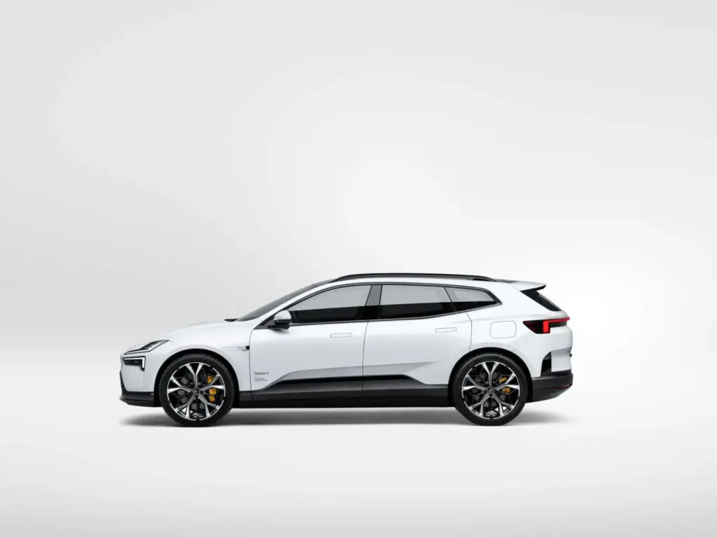 Nuevo Polestar 4 SUV: más espacio y versatilidad sin renunciar a las prestaciones 1 Motor16 Polestar 4 SUV (15)
