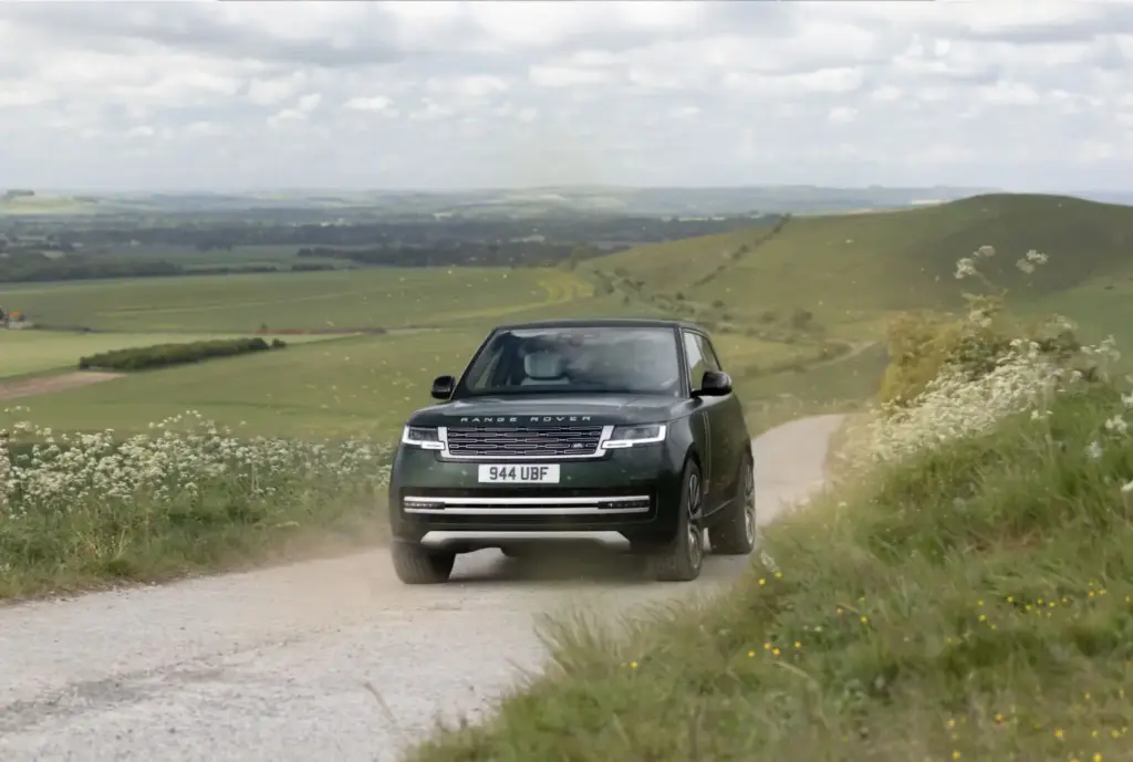 Primer contacto con el Range Rover Electric: En busca de la supremacía 4x4 eléctrica 13 Motor16 RANGE ROVER ELECTRIC DYNAMIC STILL 02 020926 Motor16