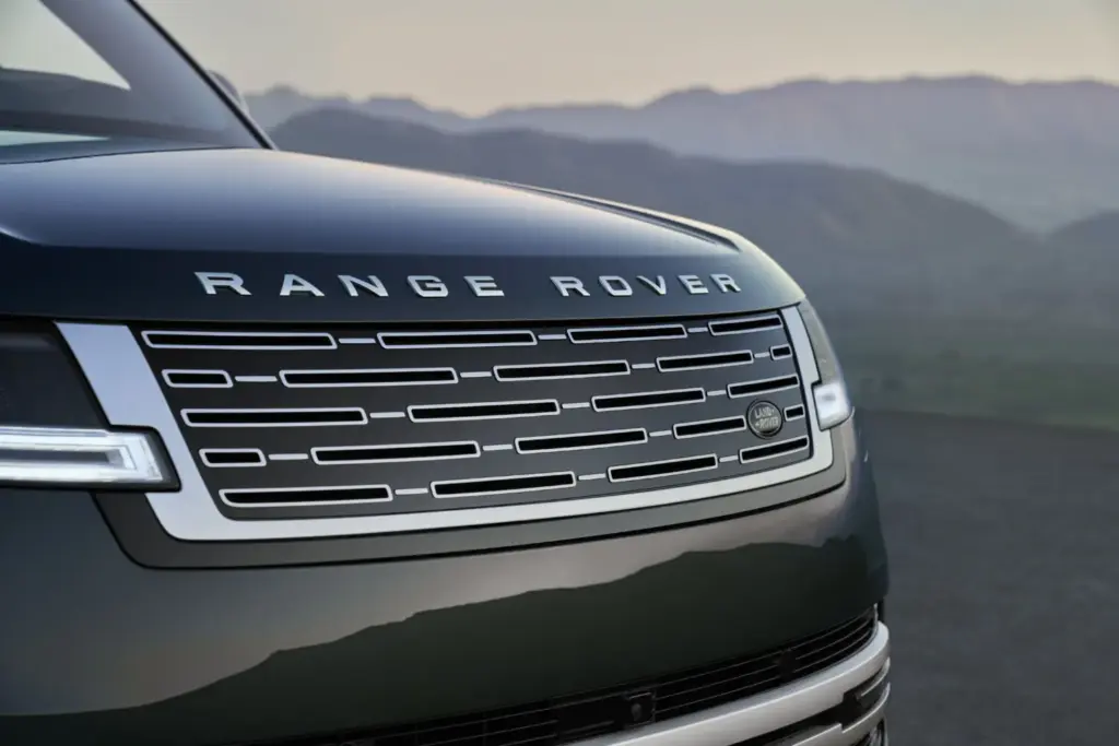 Primer contacto con el Range Rover Electric: En busca de la supremacía 4x4 eléctrica 19 Motor16 RANGE ROVER ELECTRIC GRILLE 02 09 26 Motor16