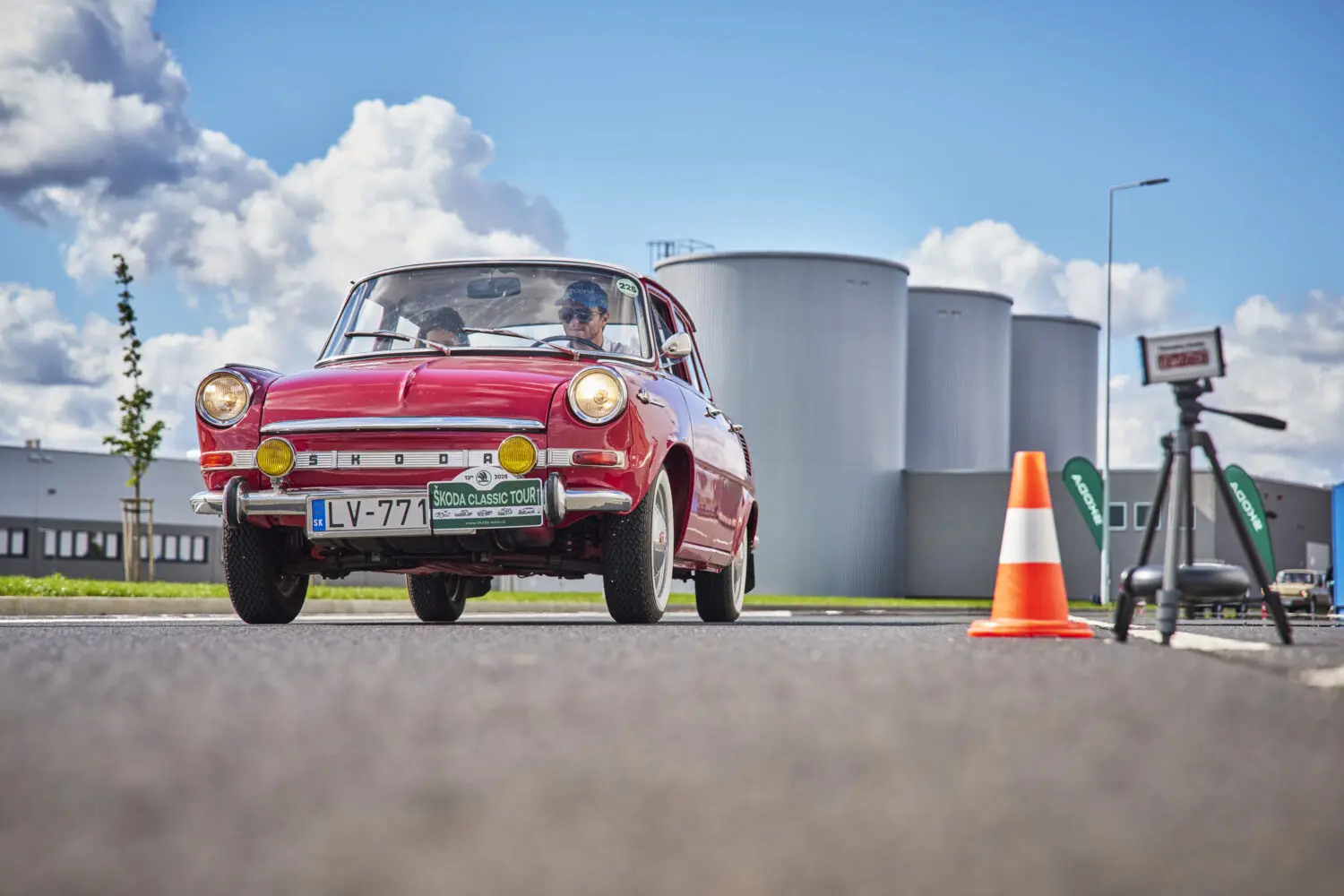 Los 227 coches de Škoda que baten récord en su Classic Tour