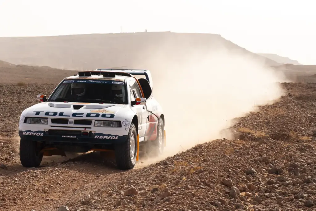 El SEAT Toledo Marathon vuelve a hacer historia en el desierto 21 Motor16 Seat Toledo Marathon 19 Motor16