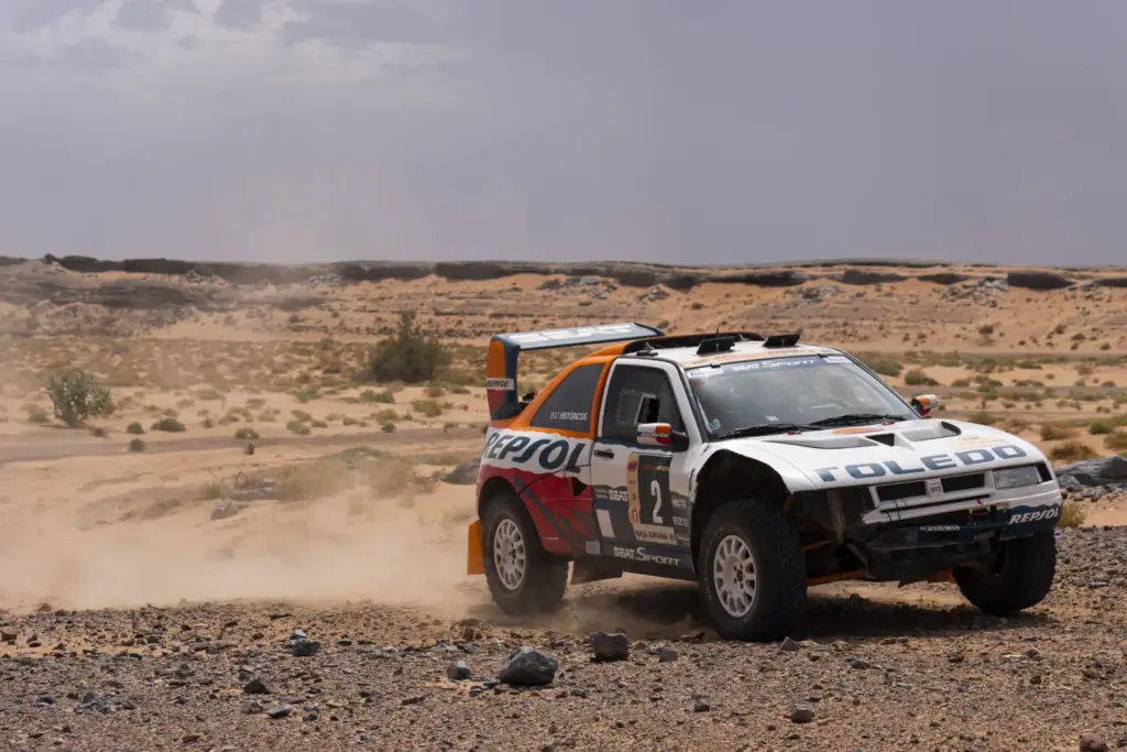 El SEAT Toledo Marathon vuelve a hacer historia en el desierto 26 Motor16 Seat Toledo Marathon 24 Motor16