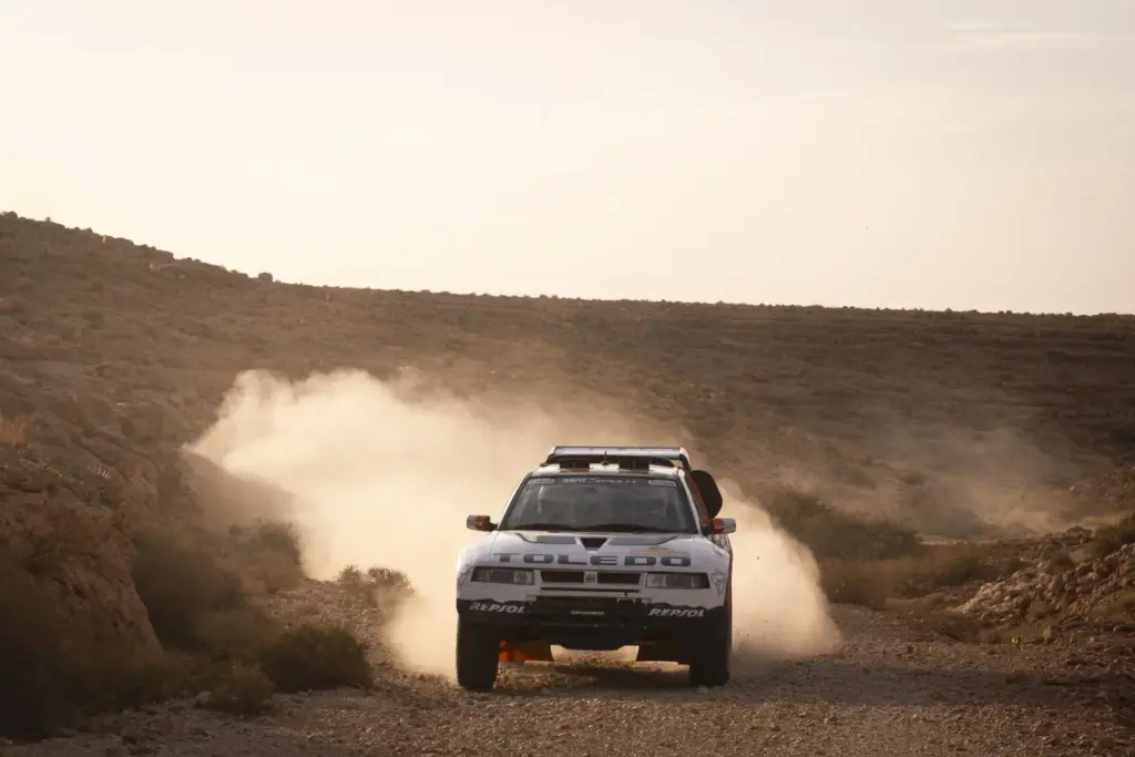 El SEAT Toledo Marathon vuelve a hacer historia en el desierto 11 Motor16 Seat Toledo Marathon 9 Motor16