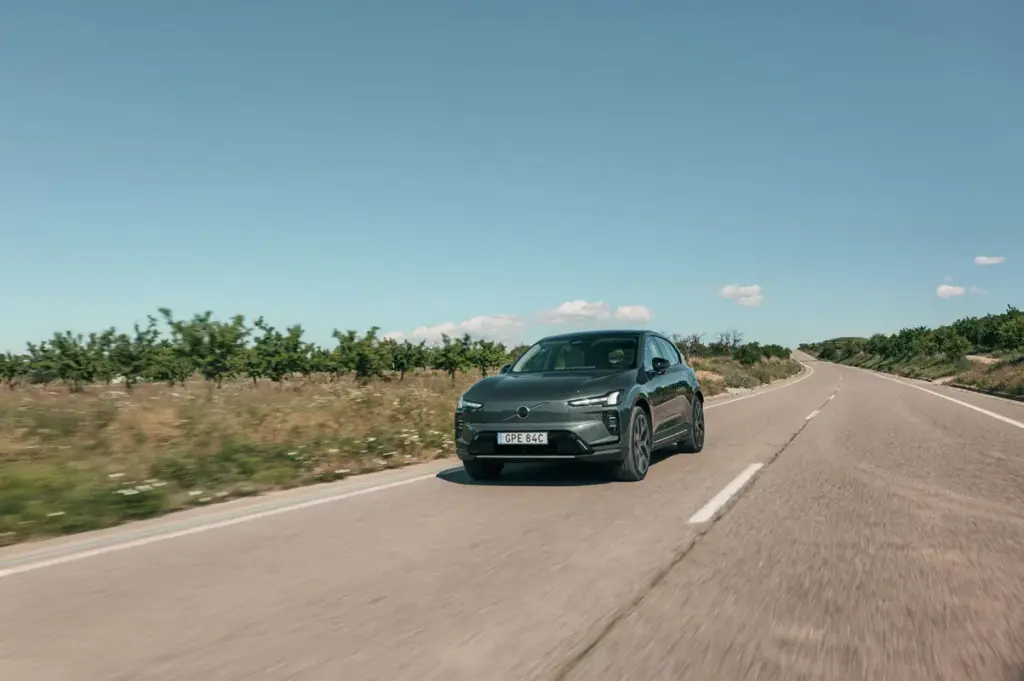 Las muchas pequeñas cosas para que el Volvo EX60 alcance 810 km de autonomía 12 Motor16 TECNOLOGIA EFICIENCIA VOLVO EX60 7 Motor16