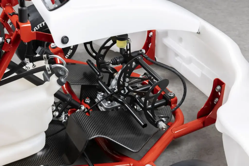 GR KART: Toyota Gazoo Racing lanza un kart de iniciación pensado para que familias enteras compartan el mismo vehículo 15 Motor16 TOYOTA GAZOO RACING KART 11 Motor16