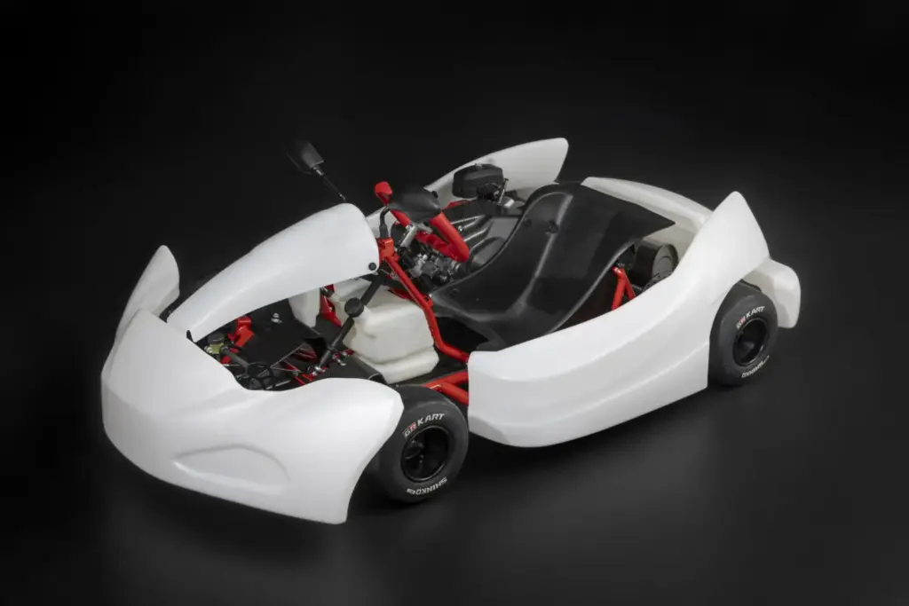 GR KART: Toyota Gazoo Racing lanza un kart de iniciación pensado para que familias enteras compartan el mismo vehículo 28 Motor16 TOYOTA GAZOO RACING KART 24 Motor16