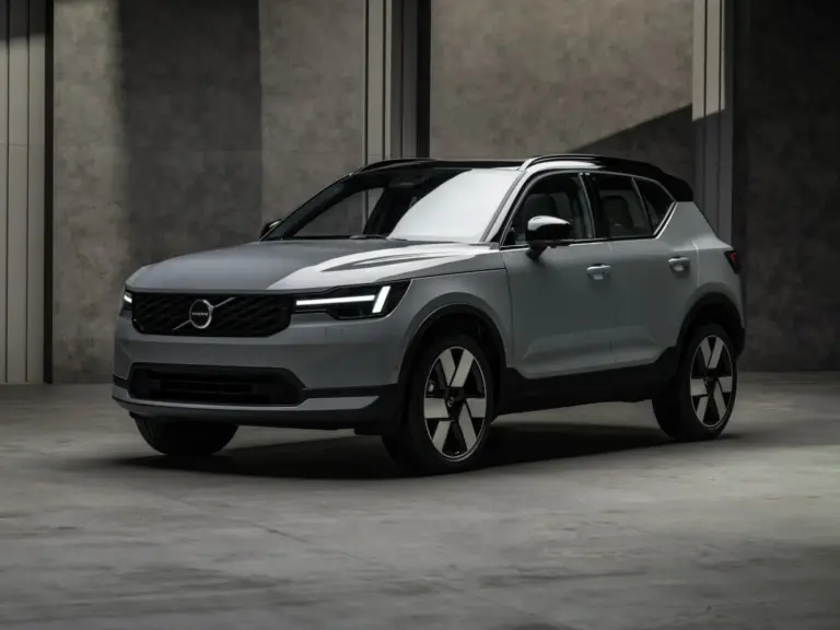 El Volvo XC40 estrena equipamiento tecnológico y de seguridad: nuevos ADAS para el SUV compacto más vendido
