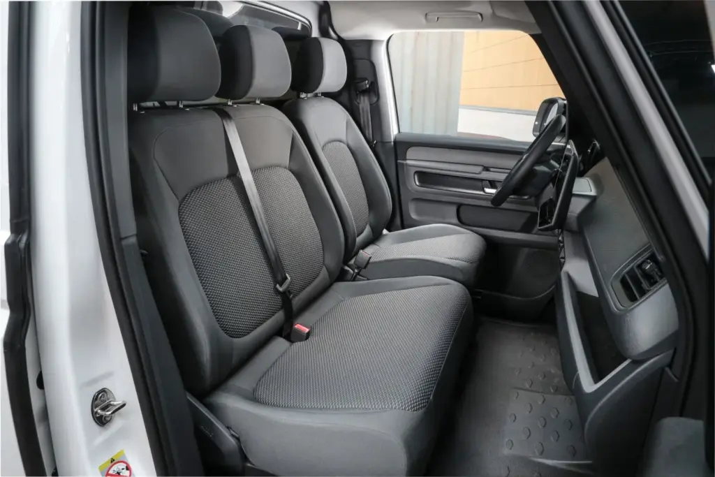 Volkswagen presenta el ID. Buzz Cargo más capaz 3 Motor16 VOLKSWAGEN ID BUZZ CARGO LWB 6 Motor16