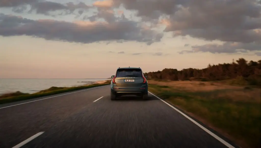 Volvo multiplica la autonomía de sus XC60 y XC90 híbridos enchufables 27 Motor16 VOLVO XC90 LONG RANGE PHEV 2 Motor16
