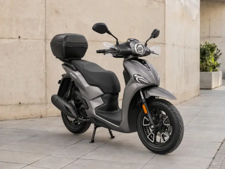 Voge SR16 Air precio: el scooter 125 con ABS y baúl de serie por 2.192 euros
