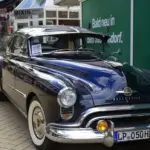 El Bentley 8 Litre de 1932 con carrocería H.J. Mulliner, uno de los últimos 25, sale a subasta