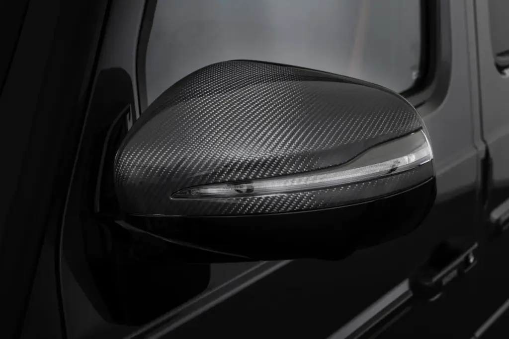 ¿Un Clase G 63 descapotable con 900 CV? Se llama Brabus 900 Rocket Edition Cabrio, y probablemente es uno de los mayores excesos que vas a ver hoy 28 Motor16 clase g 63 BRABUS 900 rocket Cabrio W 465 estudio 10 Motor16