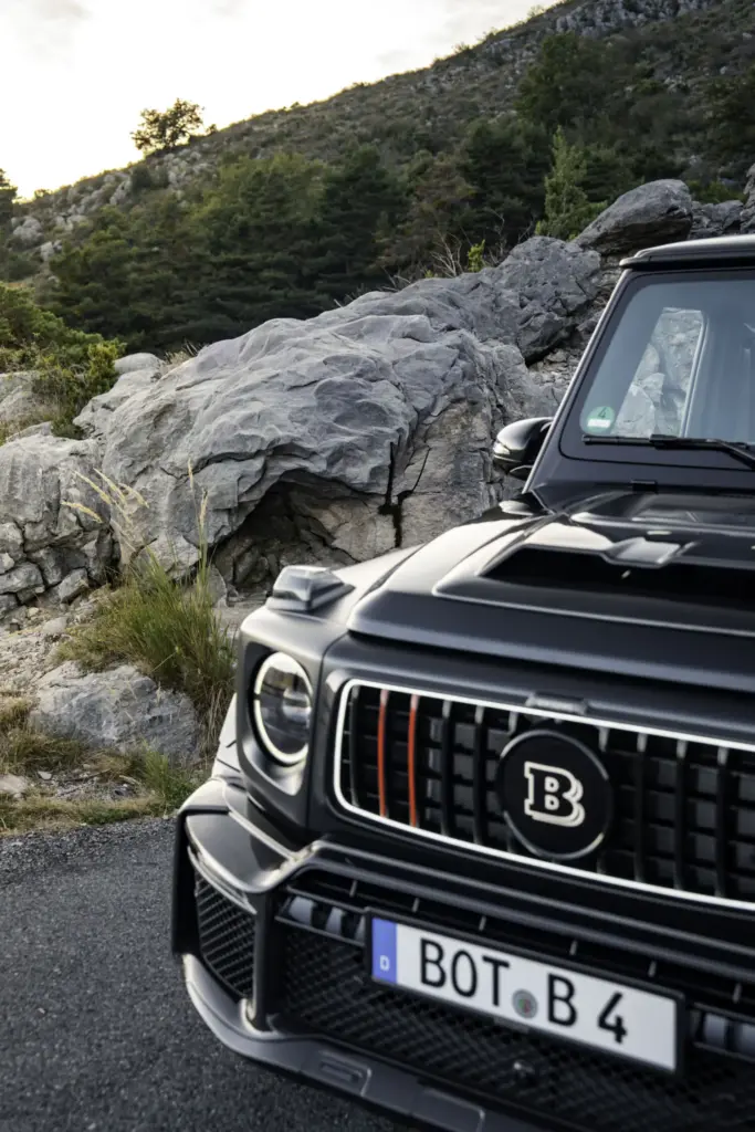 ¿Un Clase G 63 descapotable con 900 CV? Se llama Brabus 900 Rocket Edition Cabrio, y probablemente es uno de los mayores excesos que vas a ver hoy 110 Motor16 clase g BRABUS 900 rocket Cabrioexterior 17 Motor16