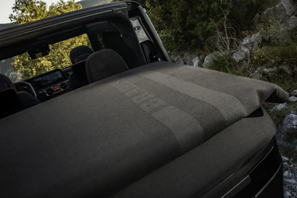 ¿Un Clase G 63 descapotable con 900 CV? Se llama Brabus 900 Rocket Edition Cabrio, y probablemente es uno de los mayores excesos que vas a ver hoy 101 Motor16 clase g BRABUS 900 rocket Cabrioexterior 26 Motor16