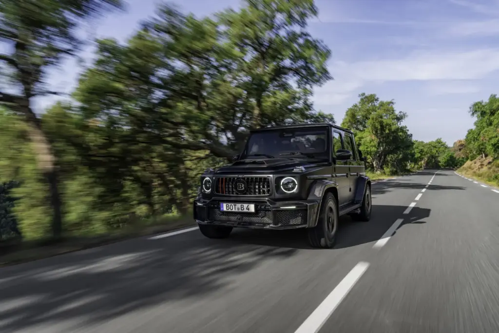 ¿Un Clase G 63 descapotable con 900 CV? Se llama Brabus 900 Rocket Edition Cabrio, y probablemente es uno de los mayores excesos que vas a ver hoy 81 Motor16 clase g BRABUS 900 rocket Cabrioexterior 46 Motor16