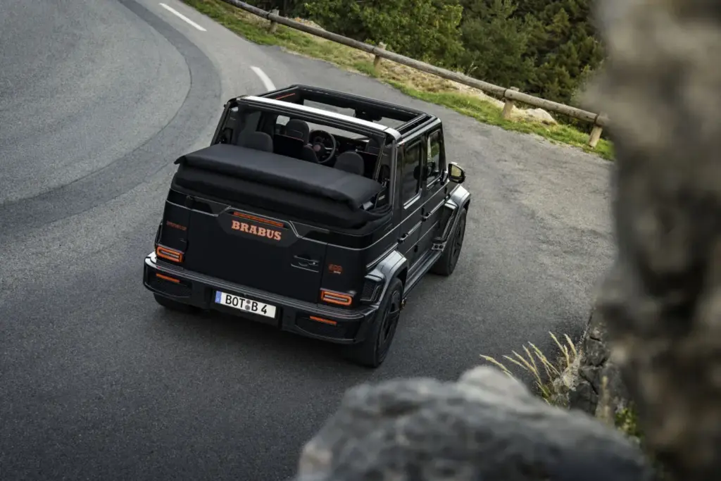¿Un Clase G 63 descapotable con 900 CV? Se llama Brabus 900 Rocket Edition Cabrio, y probablemente es uno de los mayores excesos que vas a ver hoy 121 Motor16 clase g BRABUS 900 rocket Cabrioexterior 6 Motor16