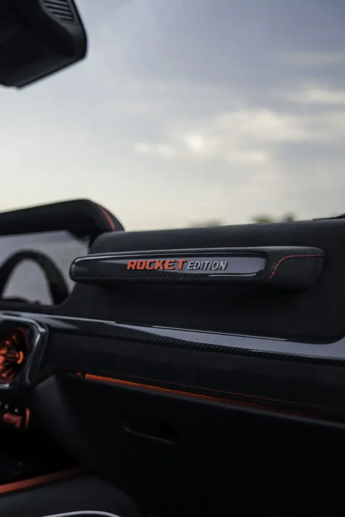 ¿Un Clase G 63 descapotable con 900 CV? Se llama Brabus 900 Rocket Edition Cabrio, y probablemente es uno de los mayores excesos que vas a ver hoy 73 Motor16 clase g BRABUS 900 rocket Cabrioexterior 60 Motor16