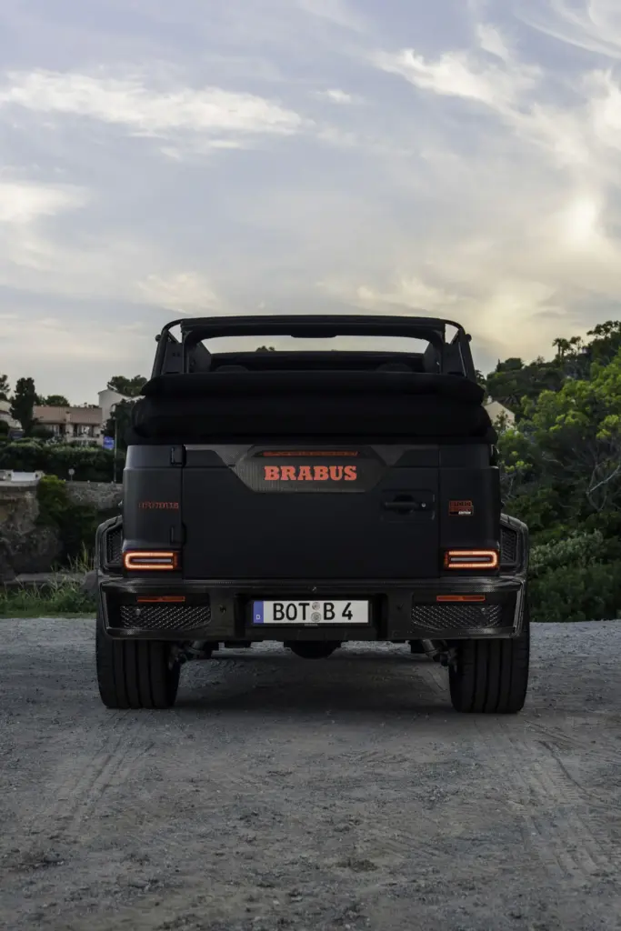¿Un Clase G 63 descapotable con 900 CV? Se llama Brabus 900 Rocket Edition Cabrio, y probablemente es uno de los mayores excesos que vas a ver hoy 62 Motor16 clase g BRABUS 900 rocket Cabrioexterior 71 Motor16