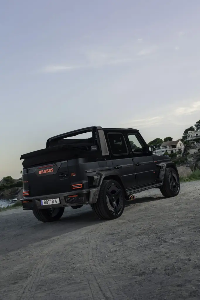 ¿Un Clase G 63 descapotable con 900 CV? Se llama Brabus 900 Rocket Edition Cabrio, y probablemente es uno de los mayores excesos que vas a ver hoy 61 Motor16 clase g BRABUS 900 rocket Cabrioexterior 72 Motor16