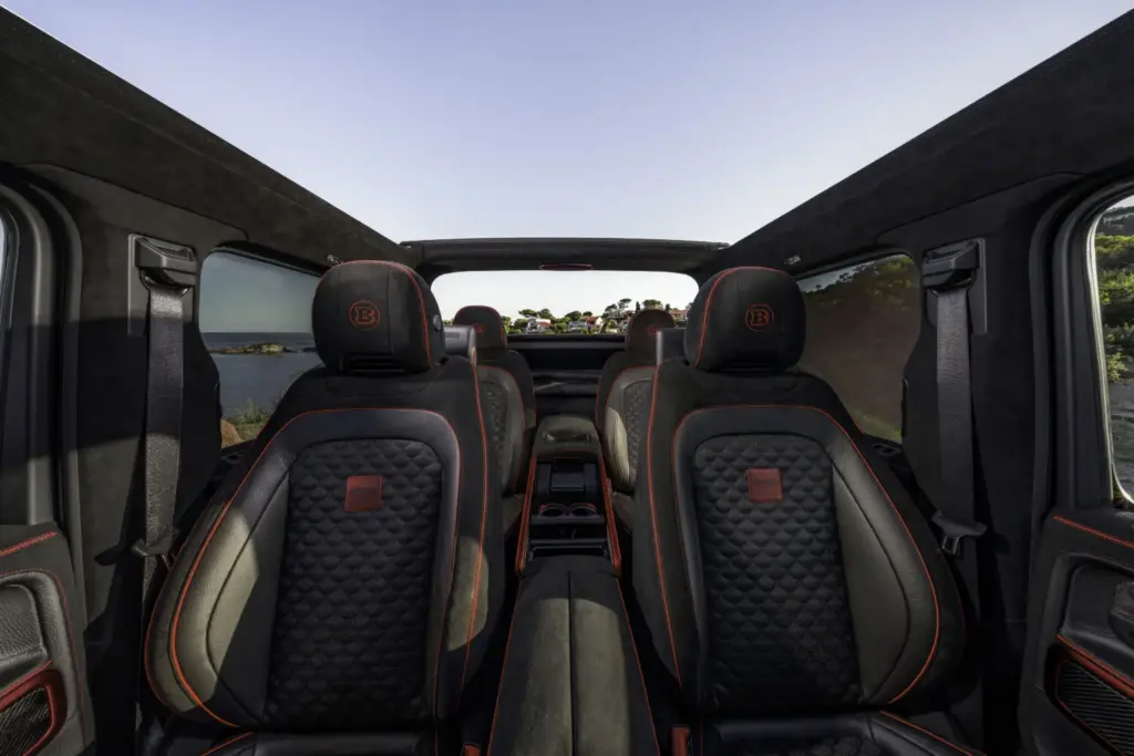 ¿Un Clase G 63 descapotable con 900 CV? Se llama Brabus 900 Rocket Edition Cabrio, y probablemente es uno de los mayores excesos que vas a ver hoy 53 Motor16 clase g BRABUS 900 rocket Cabrioexterior 80 Motor16