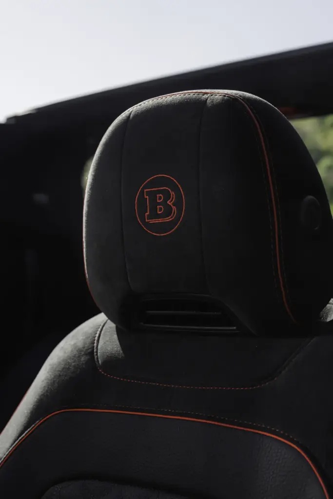 ¿Un Clase G 63 descapotable con 900 CV? Se llama Brabus 900 Rocket Edition Cabrio, y probablemente es uno de los mayores excesos que vas a ver hoy 44 Motor16 clase g BRABUS 900 rocket Cabrioexterior 89 Motor16
