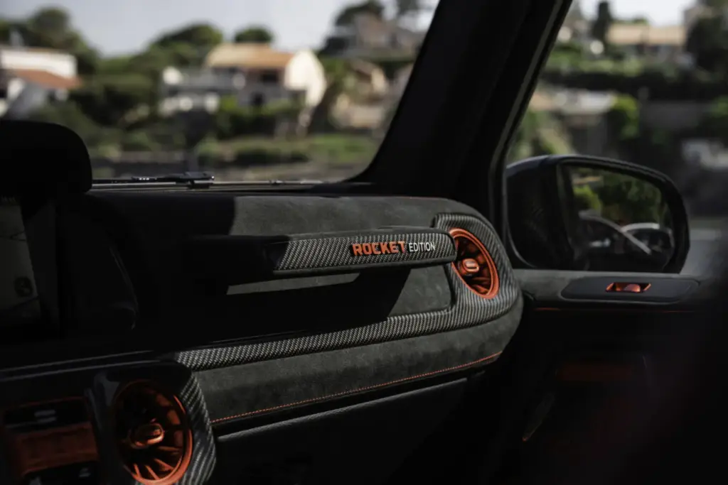 ¿Un Clase G 63 descapotable con 900 CV? Se llama Brabus 900 Rocket Edition Cabrio, y probablemente es uno de los mayores excesos que vas a ver hoy 41 Motor16 clase g BRABUS 900 rocket Cabrioexterior 92 Motor16