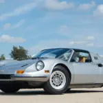 El Ferrari Dino 246 GTS que un solo propietario guardó 30 años sale a subasta